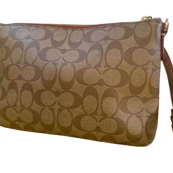 COACH PEYTON SIGNATURE BRINN EAST/WEST SWINGPACK - Picture 3 of 9